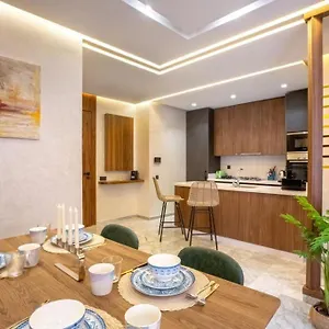Luxury In Center Of Marrakech Appartement